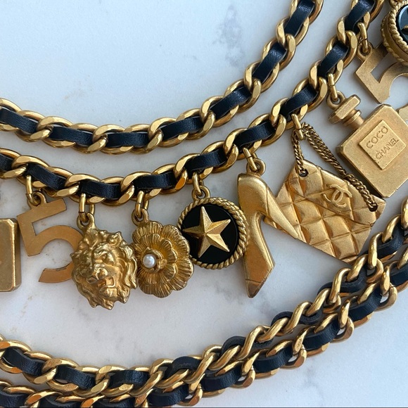 CHANEL Vintage Charm Leather Chain Belt Necklace - Picture 3 of 6